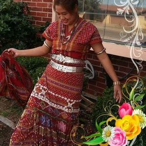 Meet your Posher, Azing